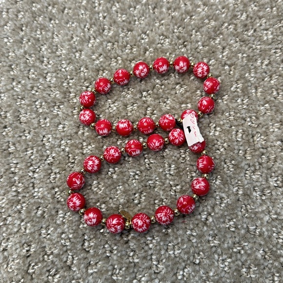 NIB Talbot’s Red Beeaded Bracelets - Picture 2 of 3